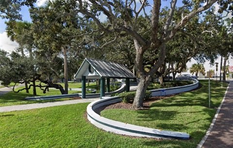 Holmes Park